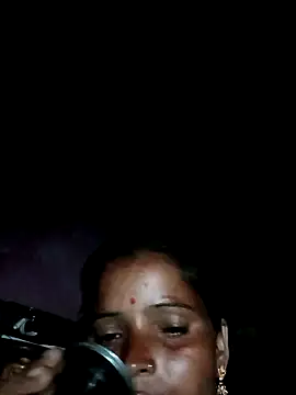Snapshot of Neelamt12 chatting on October 5, 2025, 12:51 pm Neelamt12 online show from October 5, 2025, 12:51 pm