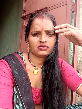 Snapshot of Neelamt12 chatting on September 20, 2025, 2:38 am Neelamt12 online show from September 20, 2025, 2:38 am