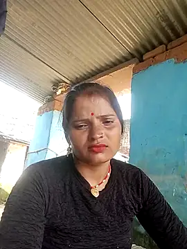 Snapshot of Neelamt12 chatting on September 10, 2025, 7:18 am Neelamt12 online show from September 10, 2025, 7:18 am