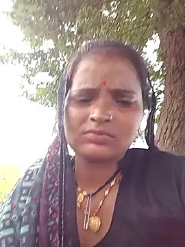 Snapshot of Neelamt12 chatting on September 28, 2025, 8:54 am Neelamt12 online show from September 28, 2025, 8:54 am