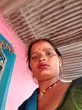 Snapshot of Neelamt12 chatting on September 19, 2025, 2:26 am Neelamt12 online show from September 19, 2025, 2:26 am
