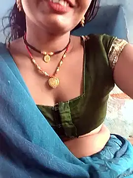 Snapshot of Neelamt12 chatting on September 21, 2025, 9:58 am Neelamt12 online show from September 21, 2025, 9:58 am