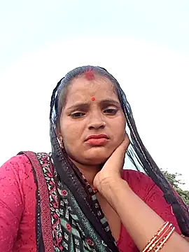 Snapshot of Neelamt12 chatting on September 14, 2025, 12:38 pm Neelamt12 online show from September 14, 2025, 12:38 pm