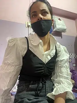 Snapshot of Sandhya_77 chatting on April 15, 2026, 6:08 am Sandhya 77 online show from April 15, 2026, 6:08 am