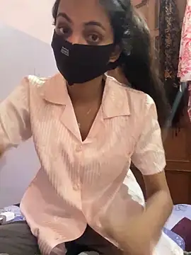 Snapshot of Sandhya_77 chatting on September 27, 2025, 7:25 am Sandhya 77 online show from September 27, 2025, 7:25 am