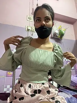 Snapshot of Sandhya_77 chatting on March 11, 2026, 6:18 am Sandhya 77 online show from March 11, 2026, 6:18 am