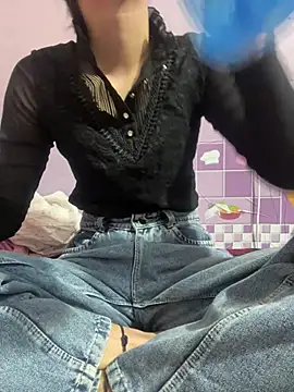 Snapshot of Sandhya_77 chatting on March 29, 2026, 6:15 am Sandhya 77 online show from March 29, 2026, 6:15 am