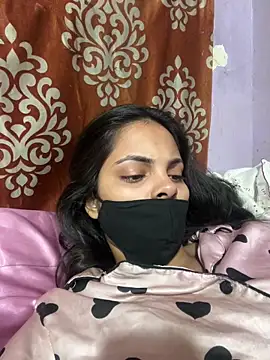 Snapshot of Sandhya_77 chatting on April 7, 2026, 6:26 am Sandhya 77 online show from April 7, 2026, 6:26 am