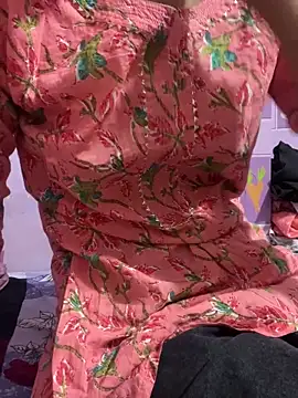 Snapshot of Sandhya_77 chatting on March 27, 2026, 6:00 am Sandhya 77 online show from March 27, 2026, 6:00 am