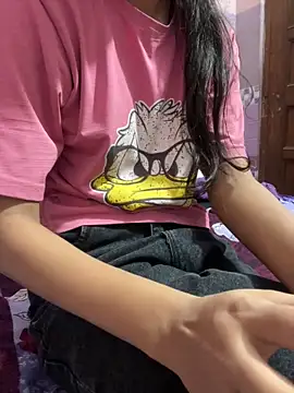 Snapshot of Sandhya_77 chatting on April 1, 2026, 4:47 am Sandhya 77 online show from April 1, 2026, 4:47 am