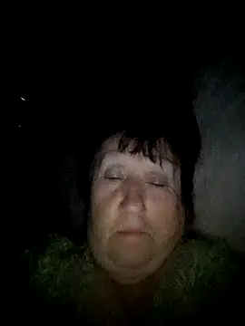 CrystalLime6411 online show from October 11, 2025, 2:12 am