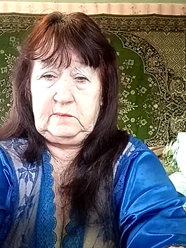 CrystalLime6411 online show from March 1, 2026, 7:19 am