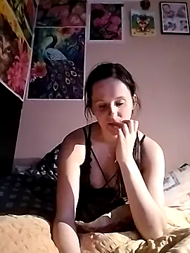 Snapshot of HardCouple33 chatting on May 28, 2026, 7:20 pm HardCouple33 online show from May 28, 2026, 7:20 pm