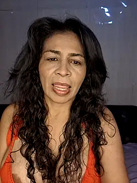 floresblancas online show from November 29, 2025, 11:21 am