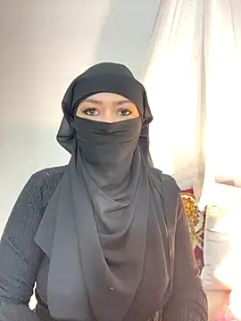 Snapshot of Amyraa_ chatting on October 18, 2025, 2:41 pm Amyraa online show from October 18, 2025, 2:41 pm