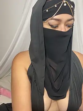 Snapshot of Amyraa_ chatting on September 20, 2025, 6:02 pm Amyraa online show from September 20, 2025, 6:02 pm