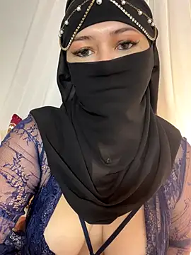 Snapshot of Amyraa_ chatting on September 23, 2025, 3:41 pm Amyraa online show from September 23, 2025, 3:41 pm