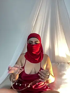 Snapshot of Amyraa_ chatting on October 7, 2025, 12:17 pm Amyraa online show from October 7, 2025, 12:17 pm