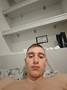 Snapshot of ASL70 chatting on October 30, 2025, 7:33 pm ASL70 online show from October 30, 2025, 7:33 pm