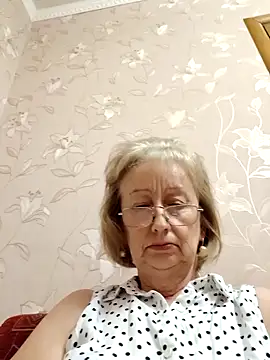 Snapshot of AlikaSwan5821 chatting on September 12, 2025, 11:43 am AlikaSwan5821 online show from September 12, 2025, 11:43 am