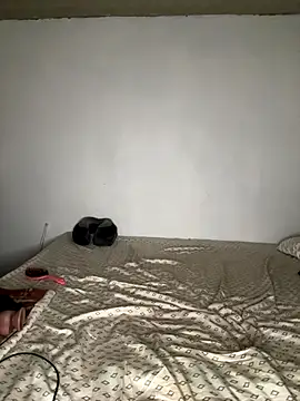 Snapshot of _foreigntitts chatting on November 4, 2025, 12:31 pm foreigntitts online show from November 4, 2025, 12:31 pm