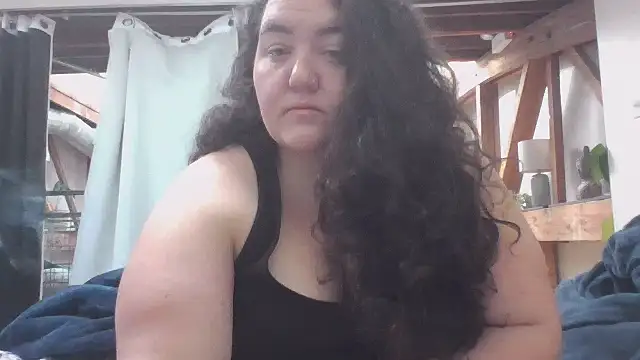 RoseNherThorns online show from November 27, 2025, 2:28 pm