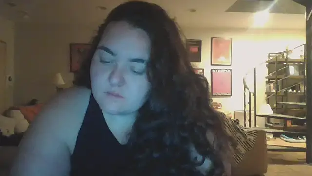 RoseNherThorns online show from November 25, 2025, 2:45 am