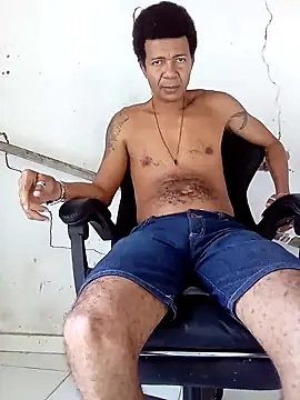 moreno25centimetro online show from February 11, 2026, 1:22 pm