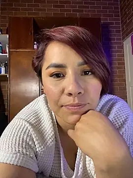 Snapshot of alejandra_prk26 chatting on September 20, 2025, 12:48 am alejandra prk26 online show from September 20, 2025, 12:48 am