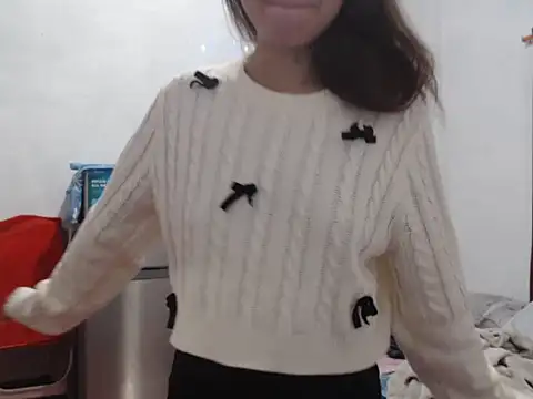 yourloving maris online show from November 11, 2025, 10:37 pm