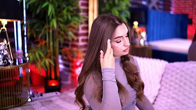 Snapshot of MillaSerene chatting on February 20, 2026, 6:26 am MillaSerene online show from February 20, 2026, 6:26 am