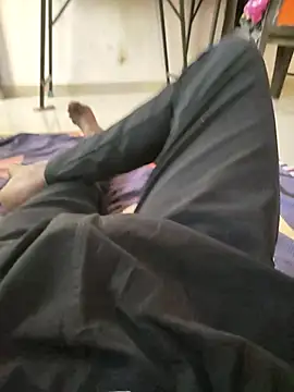 sexy boy 47 online show from December 19, 2025, 3:54 am