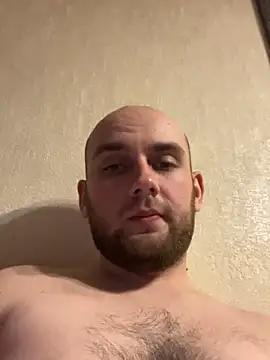 LuckyGirlfriends online show from April 19, 2026, 5:58 pm