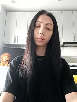 Snapshot of Princessa99885 chatting on May 20, 2026, 6:43 am Princessa99885 online show from May 20, 2026, 6:43 am