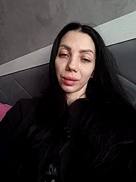 Snapshot of Princessa99885 chatting on December 17, 2025, 9:25 am Princessa99885 online show from December 17, 2025, 9:25 am