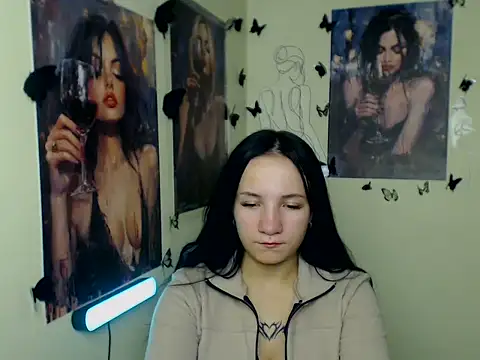 Em7MaA online show from November 8, 2025, 1:31 am