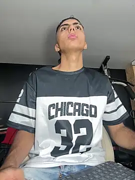 Mister Obsession online show from October 25, 2025, 7:14 pm