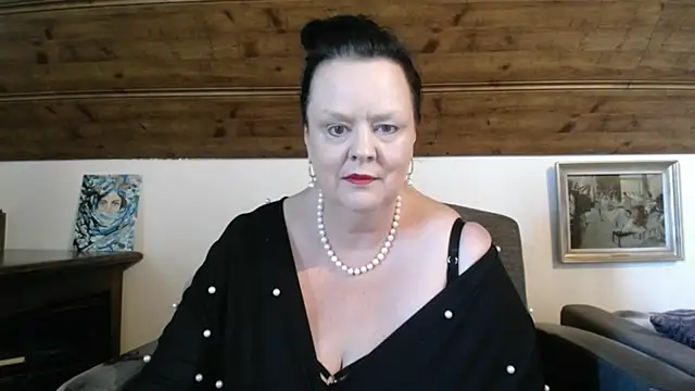 TiffanyMature online show from April 27, 2026, 2:15 pm