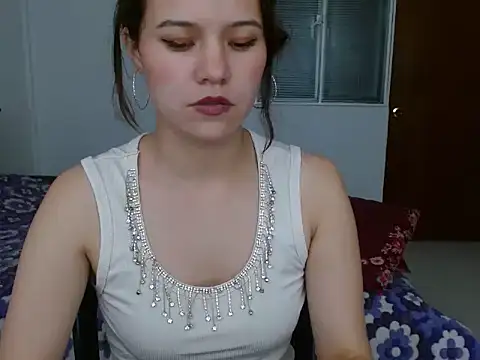 yarafuckass online show from May 29, 2026, 4:24 pm