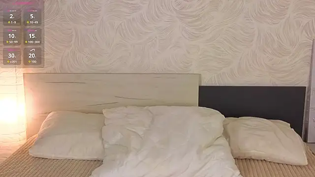 GiseleLamos online show from October 1, 2025, 3:11 am