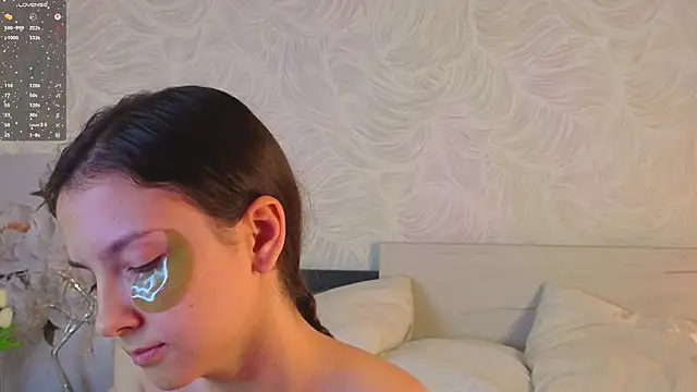 GiseleLamos online show from September 21, 2025, 3:11 am