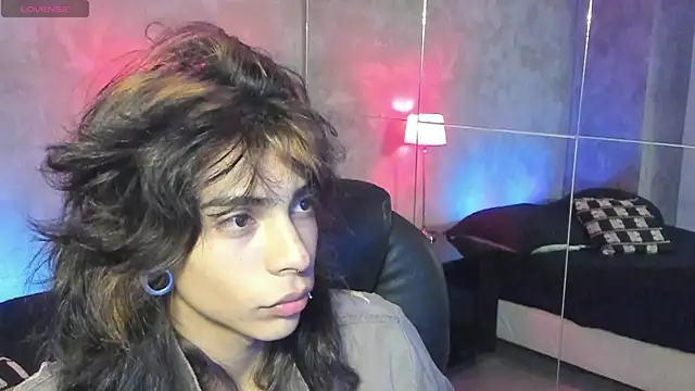 Dereck Manson online show from November 20, 2025, 11:11 am