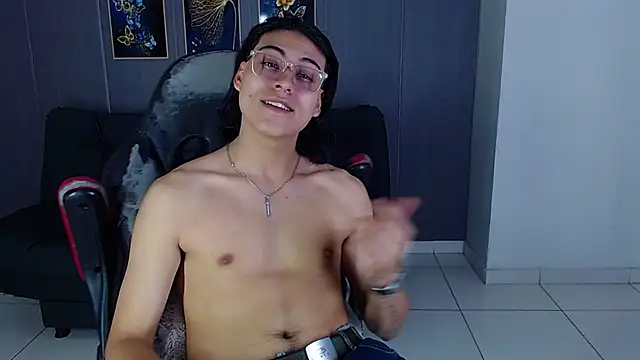 dirty model online show from February 23, 2026, 9:48 pm