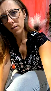Snapshot of Tasty_pants chatting on July 5, 2026, 7:37 am Tasty pants online show from July 5, 2026, 7:37 am