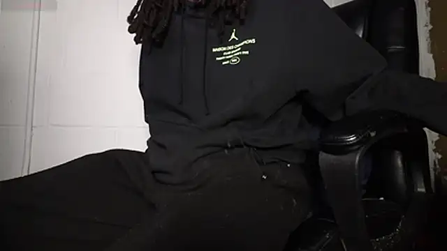 zaddytrey online show from March 16, 2026, 10:08 am