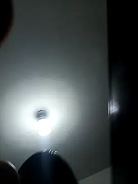 Snapshot of toxic_sweet_ chatting on November 21, 2025, 11:04 pm toxic sweet online show from November 21, 2025, 11:04 pm