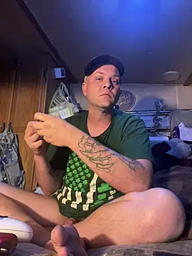 Snapshot of Sxyfeetlvr chatting on March 31, 2026, 3:19 am Sxyfeetlvr online show from March 31, 2026, 3:19 am