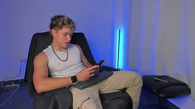 nathan blake online show from December 19, 2025, 7:38 pm