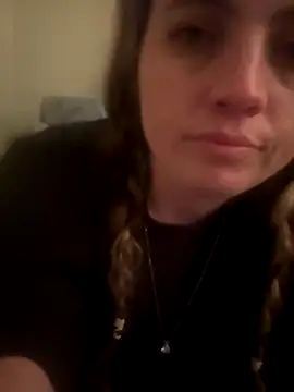 M1l3yD3w online show from November 21, 2025, 12:31 am