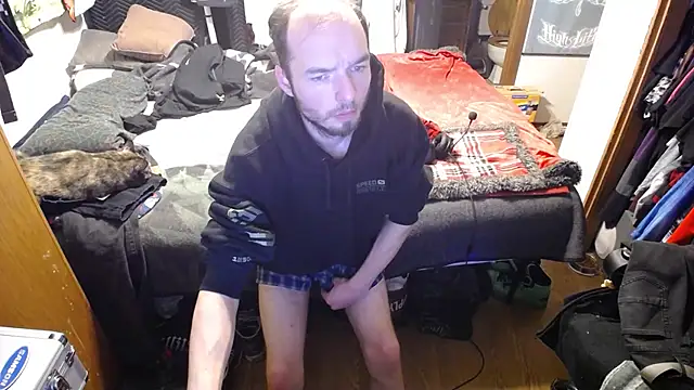 womenhateme69 online show from November 3, 2025, 7:13 am